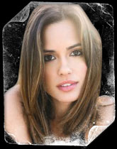 Torrey DeVitto